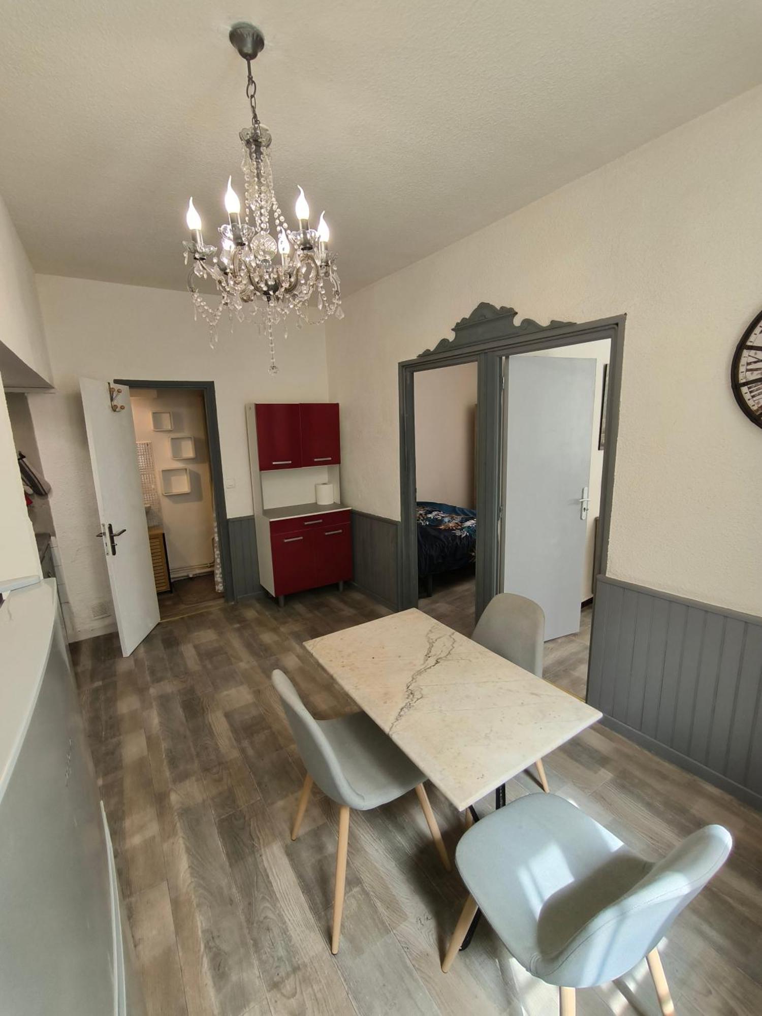 Appartement Chaleureux Dans Le Centre De 贝济耶 外观 照片